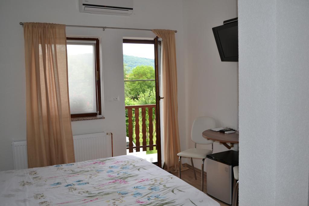 Guesthouse Zalac Slunj Buitenkant foto